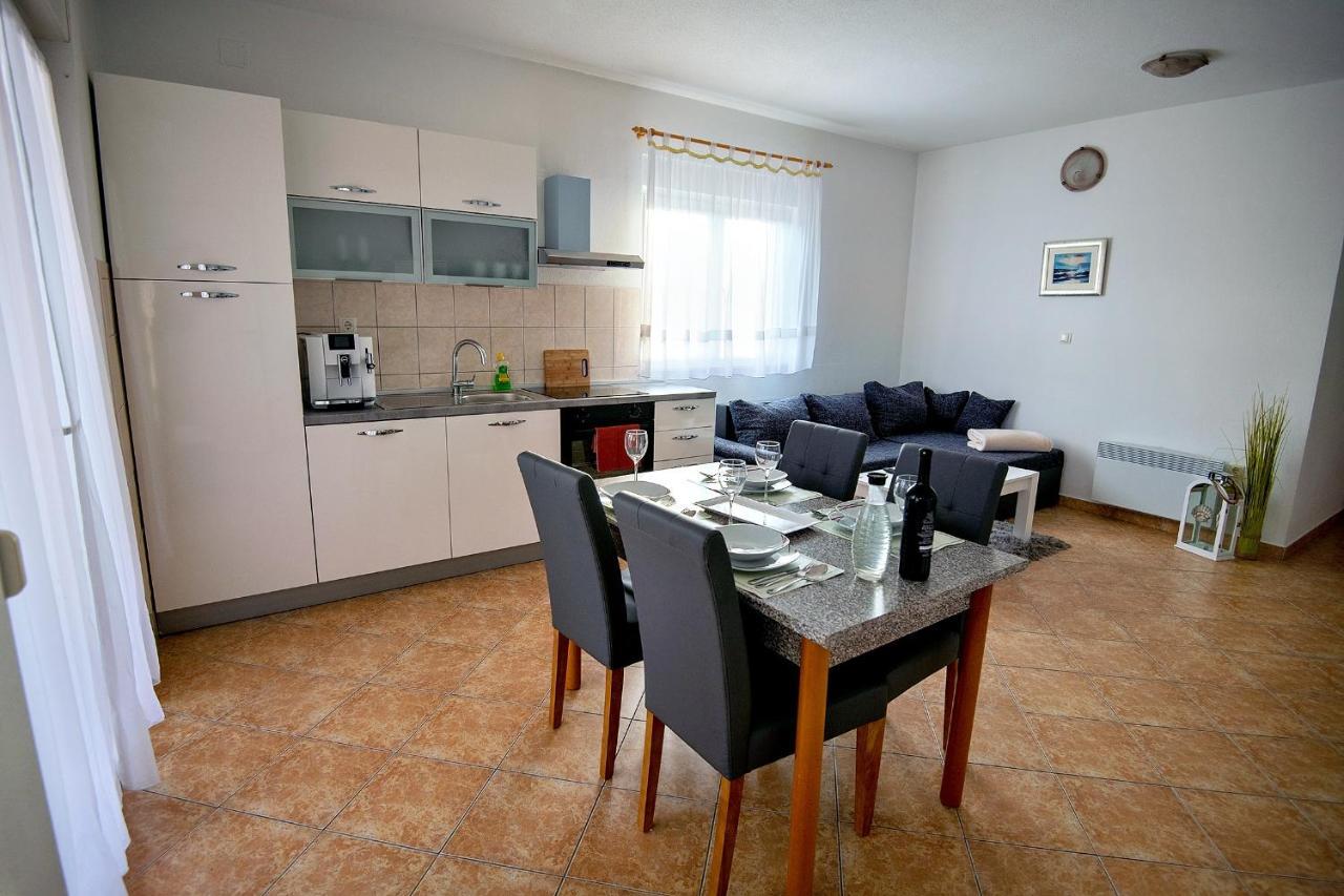 Apartments Mamut Trogir Exteriér fotografie