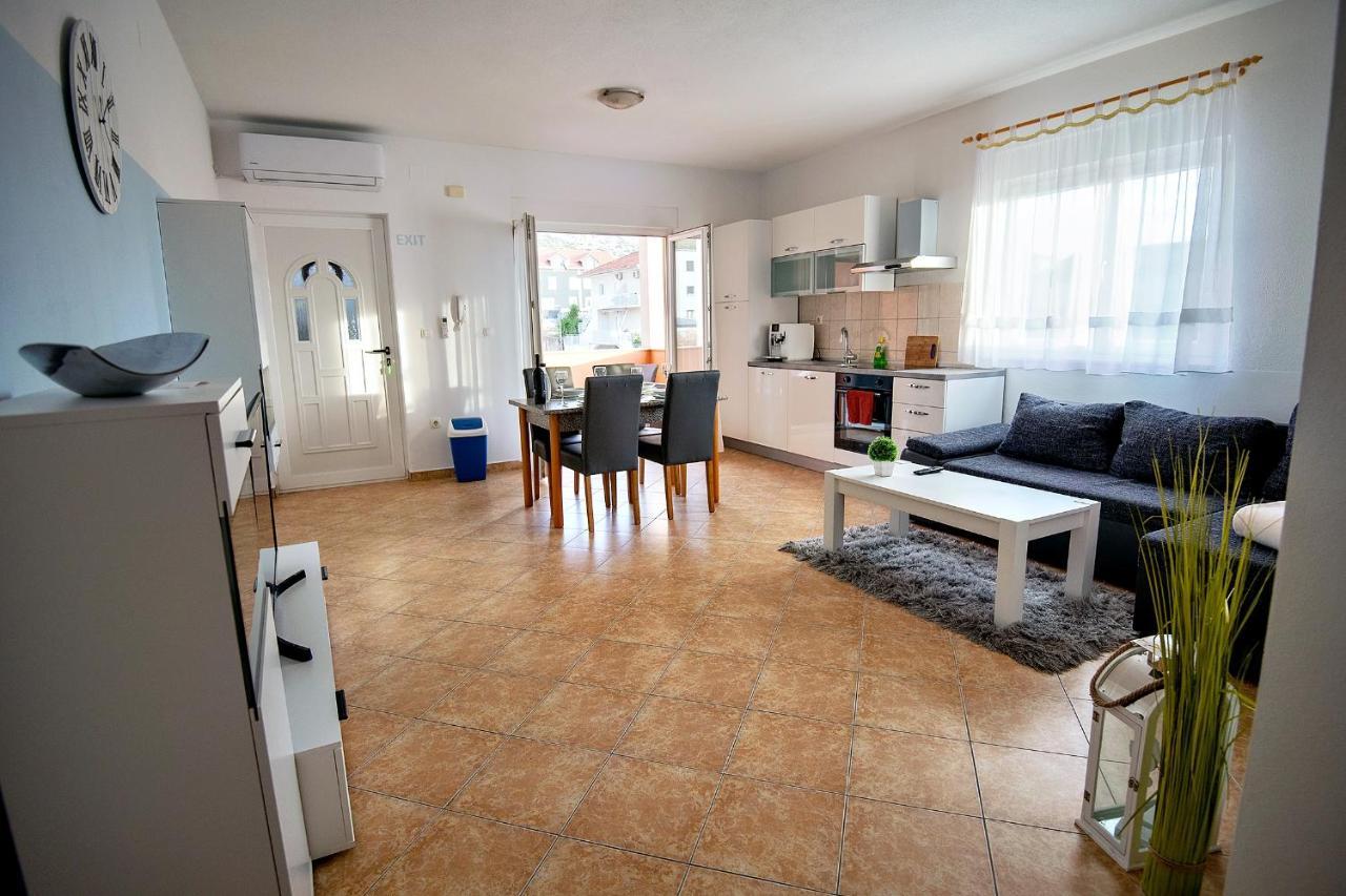 Apartments Mamut Trogir Exteriér fotografie